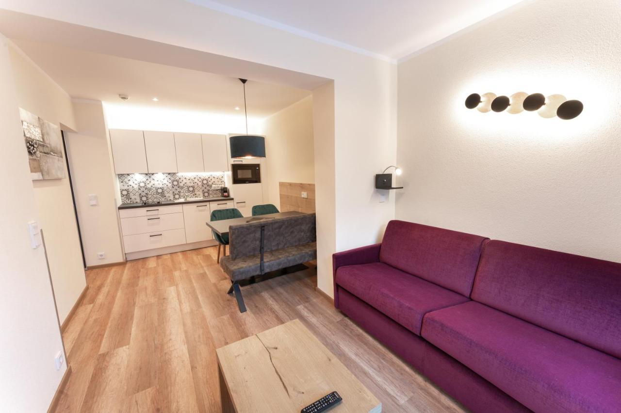 Aparthotel Dorfplatzl Garni Tux Bagian luar foto